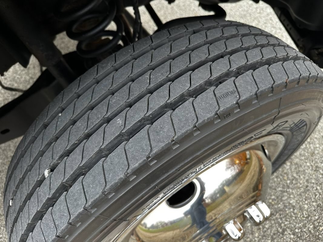 Used 2019 Ford F550 Luxury RWD image 18