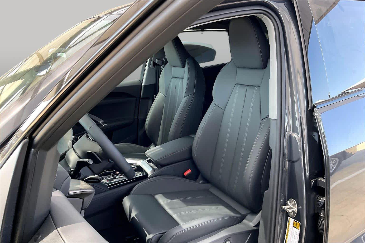 New 2026 Audi Q5 Premium AWD/4WD image 9