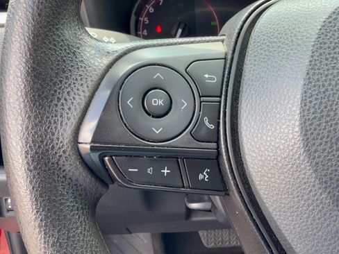 Used 2023 Toyota RAV4 LE FWD image 18