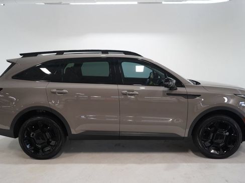 Used 2026 Kia Sorento SX AWD/4WD image 9