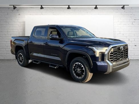 Used 2024 Toyota Tundra SR5 image 8