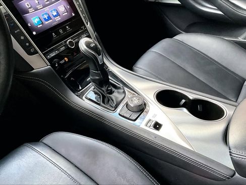 Used 2017 INFINITI Q60 w/ Premium Plus Package 3.0T image 16
