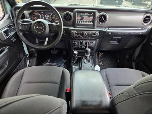 Used 2023 Jeep Wrangler Unlimited Sport AWD/4WD image 14