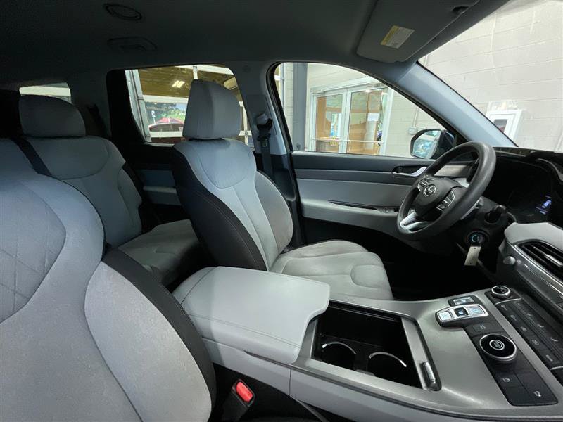 Used 2022 Hyundai Palisade SE FWD image 32