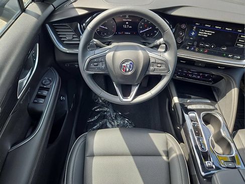 Used 2022 Buick Envision Essence AWD/4WD image 11