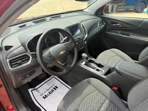 Used 2024 Chevrolet Equinox LT AWD/4WD image 18