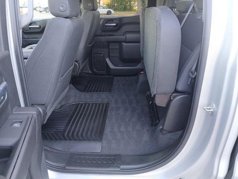 Used 2022 Chevrolet Silverado 1500 Custom image 45