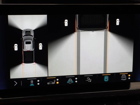 Used 2023 Chevrolet Silverado 1500 LT Trail Boss w/ LT Trail Boss Premium Package image 26