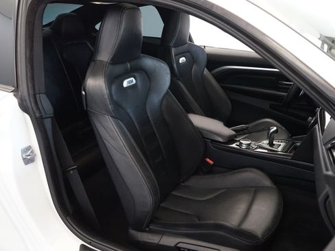 Used 2015 BMW M4 Coupe RWD image 3