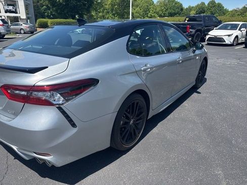 Used 2024 Toyota Camry XSE FWD image 8