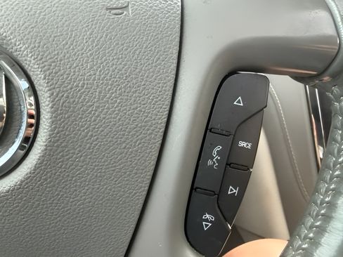 Used 2015 Buick Enclave Premium w/ Trailering Package FWD image 14