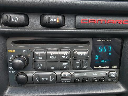 Used 1998 Chevrolet Camaro Z28 w/ SS Performance/Appearance Pkg RWD image 15