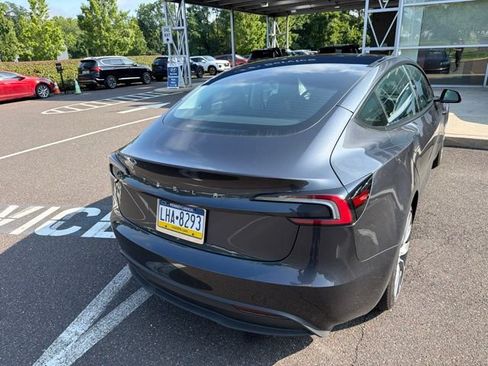 Used 2025 Tesla Model 3 Long Range RWD image 10