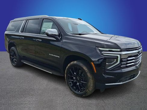New 2026 Chevrolet Suburban Premier AWD/4WD image 2