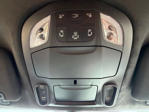 New 2026 Chrysler Pacifica Pinnacle FWD image 27