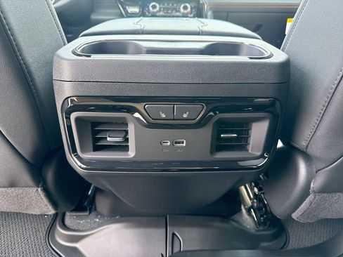 New 2026 GMC Sierra 2500 AT4 w/ AT4 Premium Plus Package AWD/4WD image 22