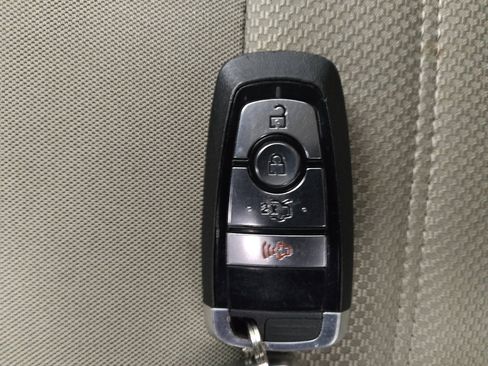 Used 2018 Ford Fusion S FWD image 32