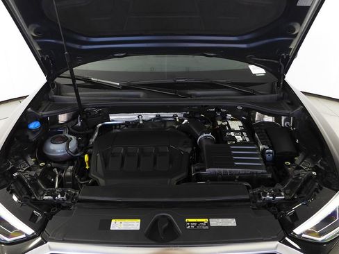 Used 2025 Audi Q3 2.0T Premium Plus w/ Premium Plus Package image 6