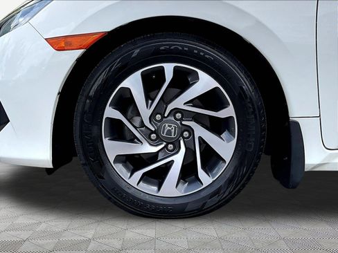 Used 2017 Honda Civic EX image 33
