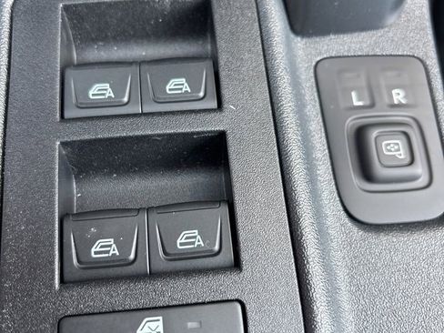 New 2026 Ford Bronco Outer Banks w/ Sasquatch Package image 17