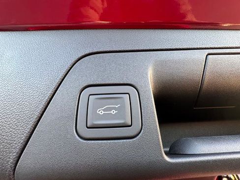 New 2025 Buick Envision Sport Touring image 31