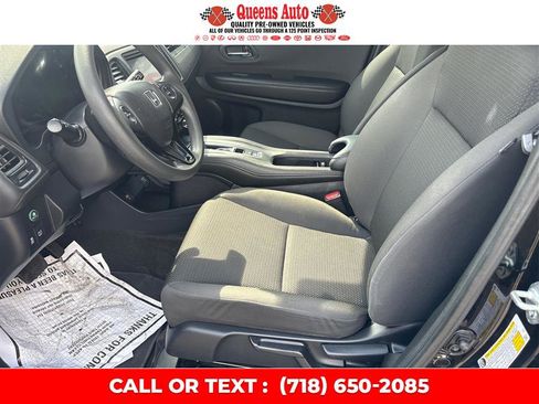 Used 2022 Honda HR-V LX image 10