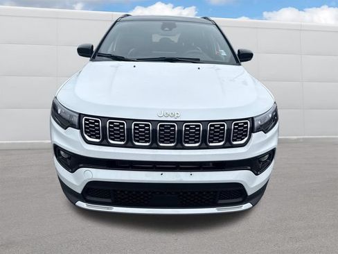 Used 2025 Jeep Compass Limited AWD/4WD image 13