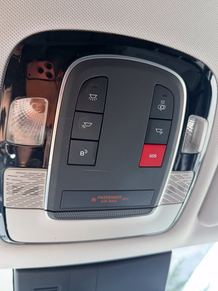 Used 2023 Hyundai Palisade SE AWD/4WD image 24