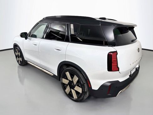 Used 2025 MINI Cooper Countryman S w/ Comfort Package Max AWD/4WD image 7