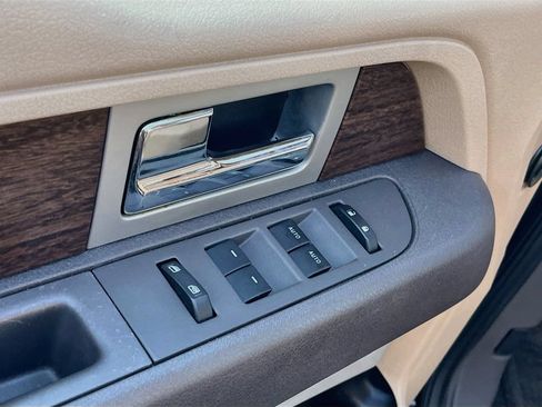 Used 2013 Ford F150 Lariat w/ Luxury Equipment Group AWD/4WD image 17