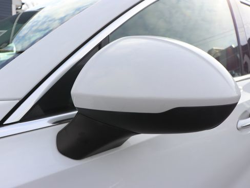 Used 2023 Buick Envision Preferred image 57