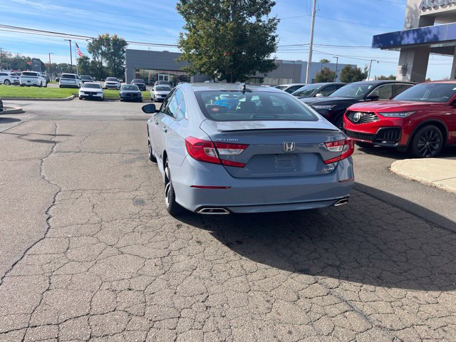 Used 2022 Honda Accord Sport image 10