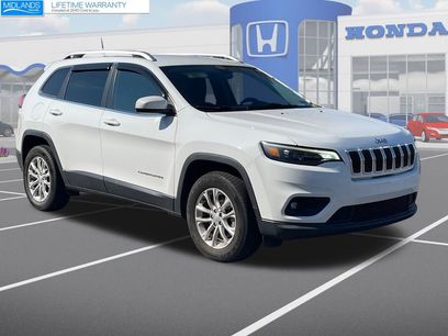 Used 2019 Jeep Cherokee Latitude w/ Cold Weather Group