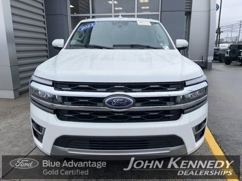 Certified 2023 Ford Expedition Limited image 3
