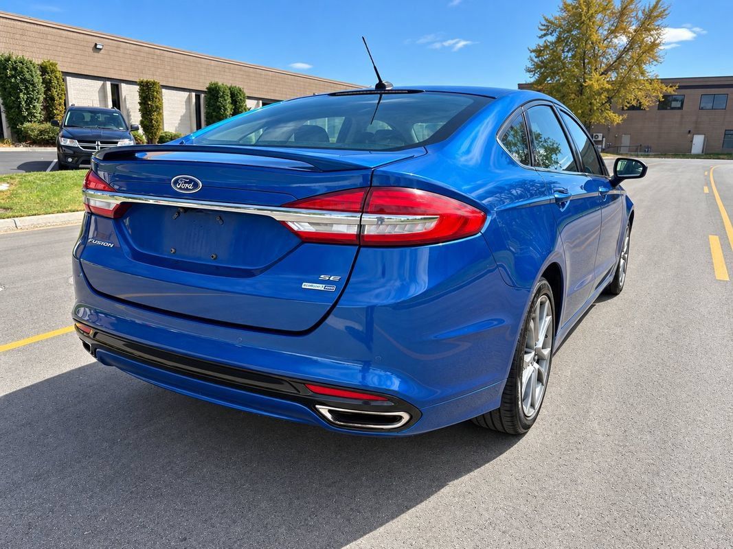 Used 2017 Ford Fusion SE w/ Equipment Group 201A AWD/4WD image 5