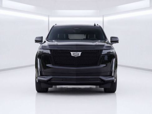 Used 2024 Cadillac Escalade Sport Platinum w/ LPO, Floor Liner Package AWD/4WD image 5