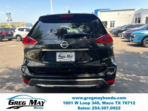 Used 2018 Nissan Rogue SL FWD image 7