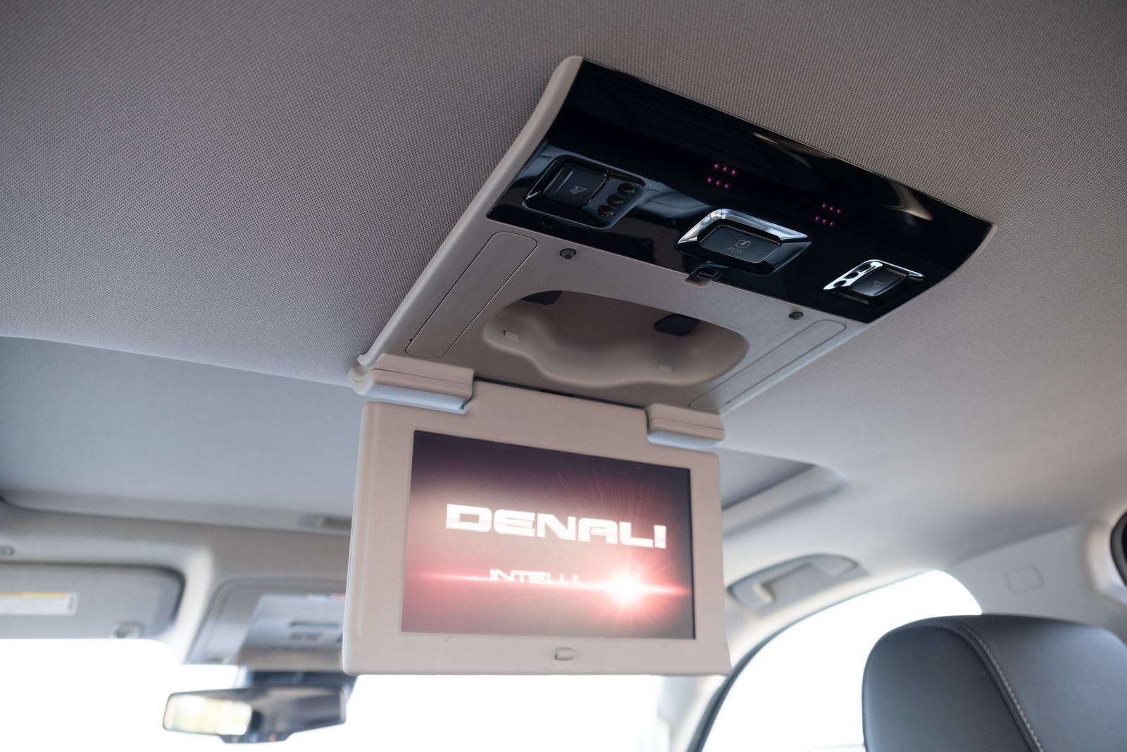 Used 2017 GMC Sierra 3500 Denali AWD/4WD image 21