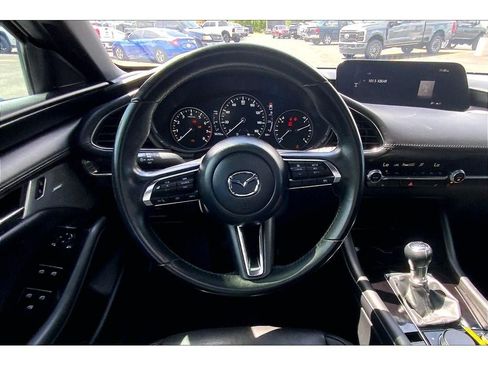 Used 2024 MAZDA MAZDA3 s FWD image 5