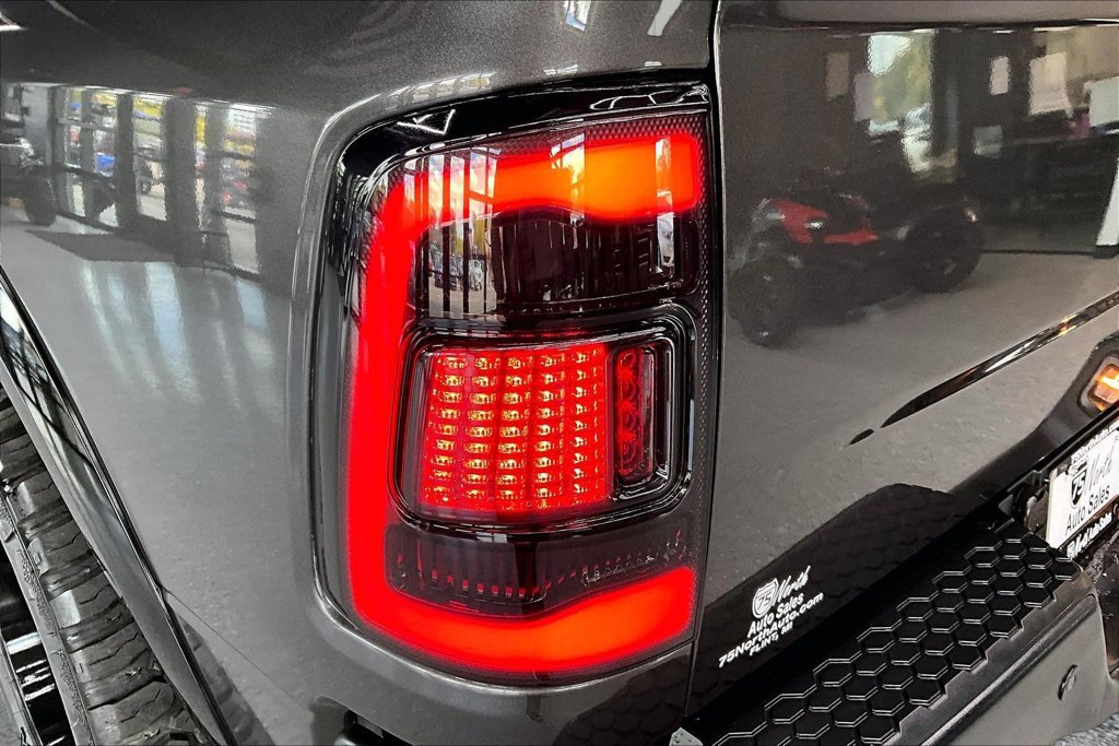 Used 2023 RAM 1500 Warlock AWD/4WD image 21