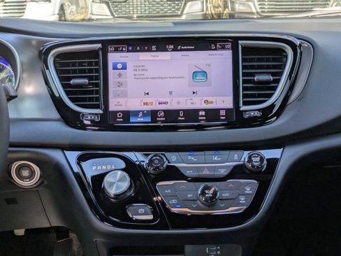 New 2026 Chrysler Voyager LX FWD image 16
