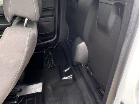 Used 2022 Chevrolet Colorado LT w/ Fleet Safety Package RWD image 24