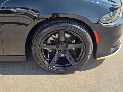 Used 2023 Dodge Charger GT w/ Plus Group RWD image 9