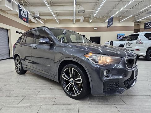 Used 2018 BMW X1 sDrive28i image 5