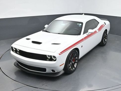 Used 2022 Dodge Challenger R/T Scat Pack RWD image 42