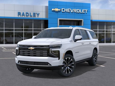 New 2026 Chevrolet Suburban High Country AWD/4WD image 6