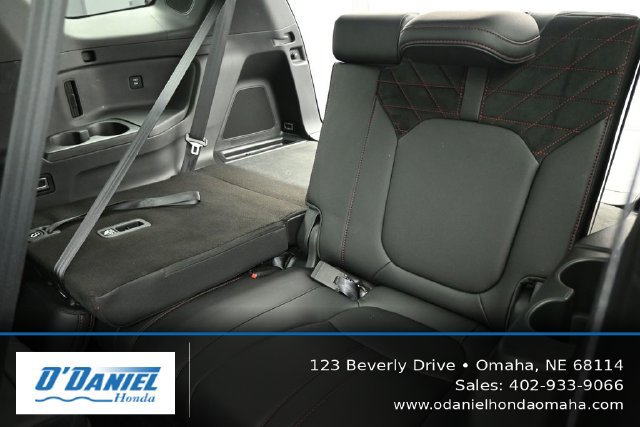 Used 2026 Honda Pilot Black Edition image 39