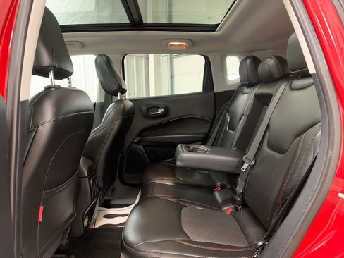 Used 2018 Jeep Compass Trailhawk w/ Leather Interior Group image 19