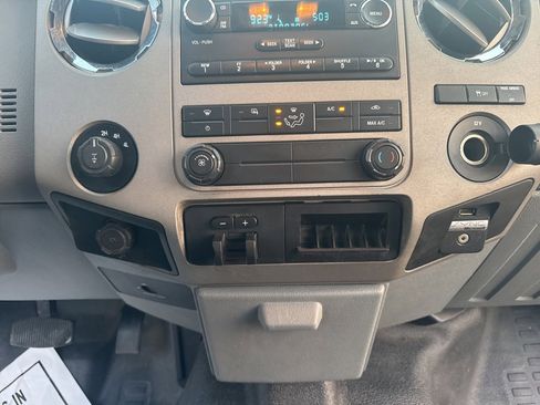 Used 2013 Ford F250 XLT w/ XLT Value Pkg image 16