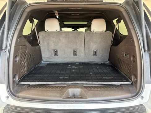 Used 2021 GMC Yukon XL SLT w/ SLT Luxury Plus Package AWD/4WD image 22